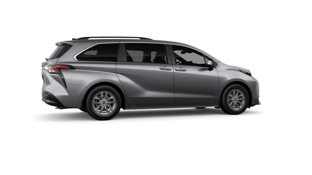 New 2026 Toyota Sienna XLE FWD image 11