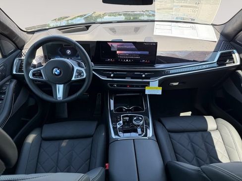 New 2027 BMW X7 xDrive40i w/ M Sport Package AWD/4WD image 10
