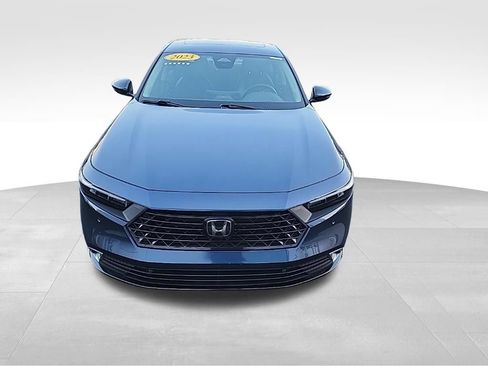 Used 2023 Honda Accord Touring image 3