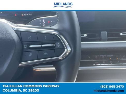 Used 2025 Chevrolet Equinox LT FWD image 21