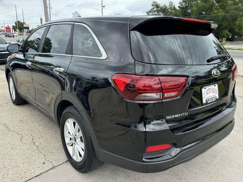 Used 2019 Kia Sorento L FWD image 7