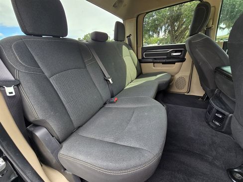 Used 2019 RAM 2500 Big Horn image 28