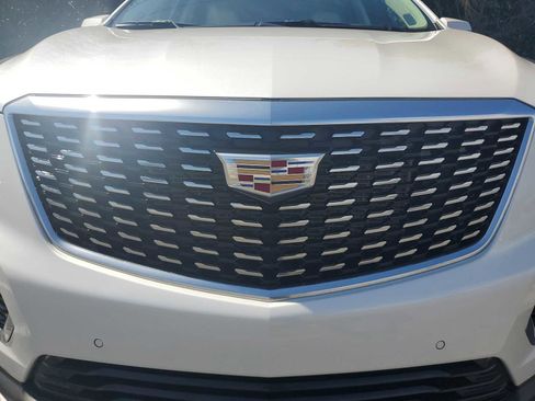 Used 2023 Cadillac XT5 Premium Luxury w/ LPO, Floor Liner Package image 9