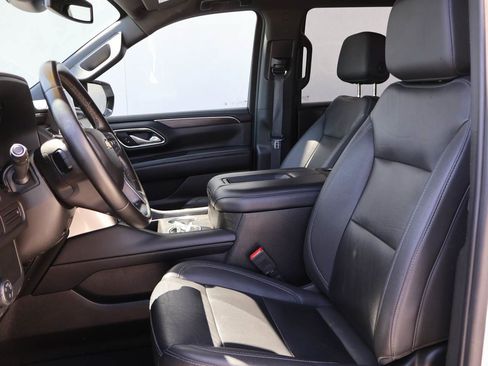 Used 2024 Chevrolet Tahoe LT AWD/4WD image 9
