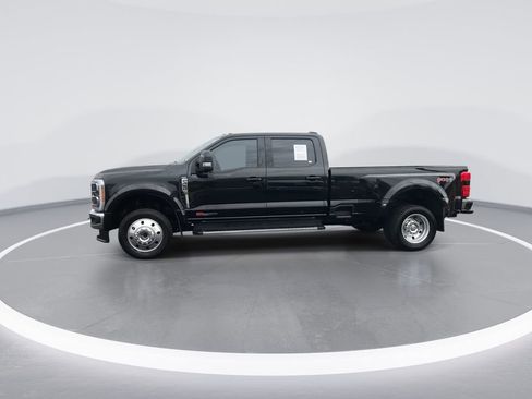 Used 2023 Ford F450 Lariat w/ FX4 Off-Road Package image 5
