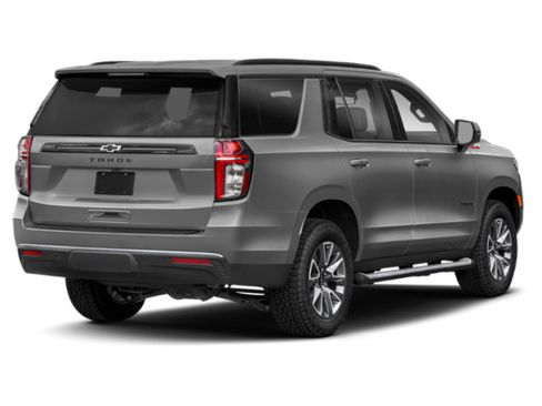 Used 2022 Chevrolet Tahoe Z71 w/ Luxury Package AWD/4WD image 2