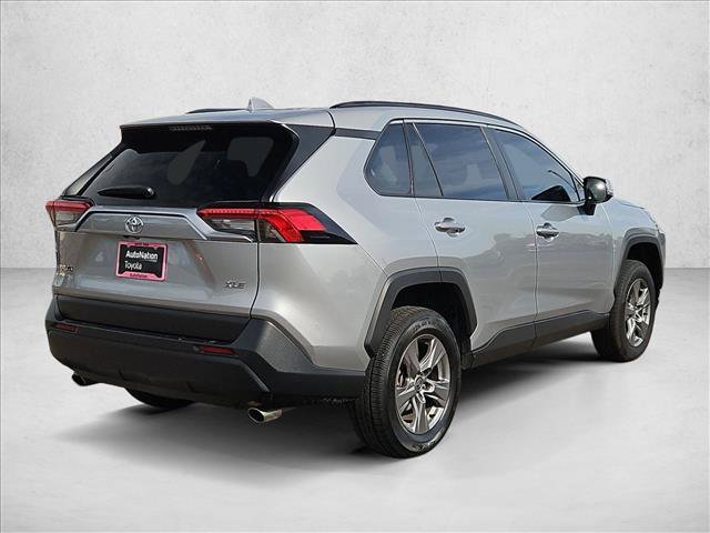 Used 2024 Toyota RAV4 XLE FWD image 5