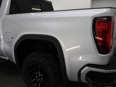 Used 2022 GMC Sierra 1500 AT4X image 37