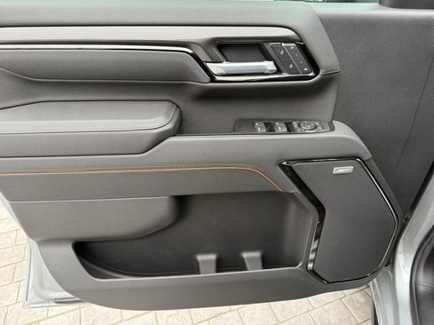 New 2026 GMC Sierra 2500 AT4 w/ AT4 Premium Plus Package image 23