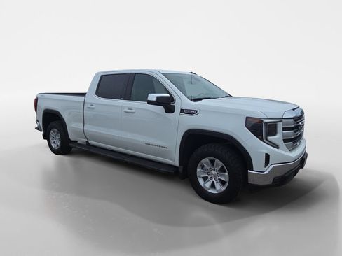 Used 2024 GMC Sierra 1500 SLE w/ Preferred Package AWD/4WD image 8