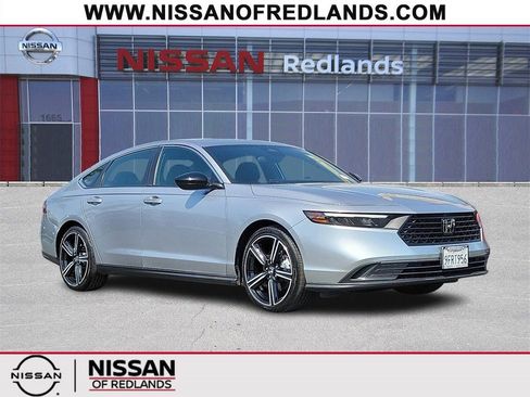 Used 2023 Honda Accord Sport image 1