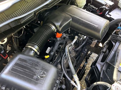 Used 2019 RAM 1500 Tradesman w/ Popular Equipment Group AWD/4WD image 31