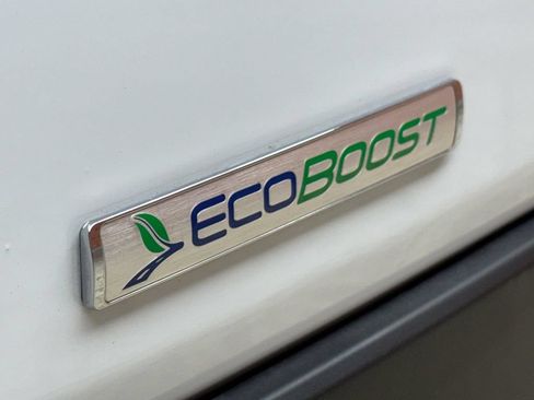 Used 2024 Ford Transit 350 XLT RWD image 3