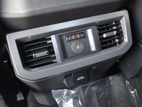 New 2026 Ford F350 Lariat w/ FX4 Off-Road Package image 29