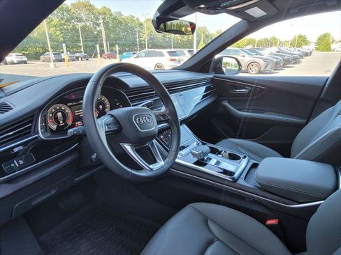 Used 2022 Audi Q8 Prestige AWD/4WD image 13