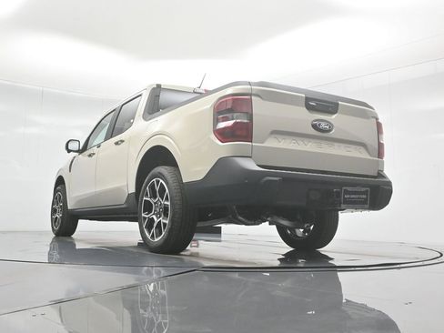 New 2025 Ford Maverick Lariat w/ 4K Tow Package image 48
