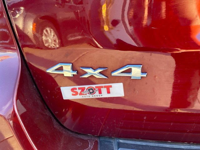 Used 2019 Jeep Grand Cherokee Laredo AWD/4WD image 5