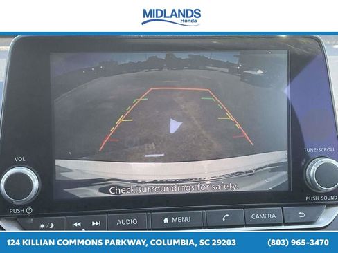 Used 2025 Nissan Altima 2.5 SV FWD image 25