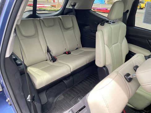 Used 2021 Subaru Ascent Limited w/ Technology Package AWD/4WD image 36