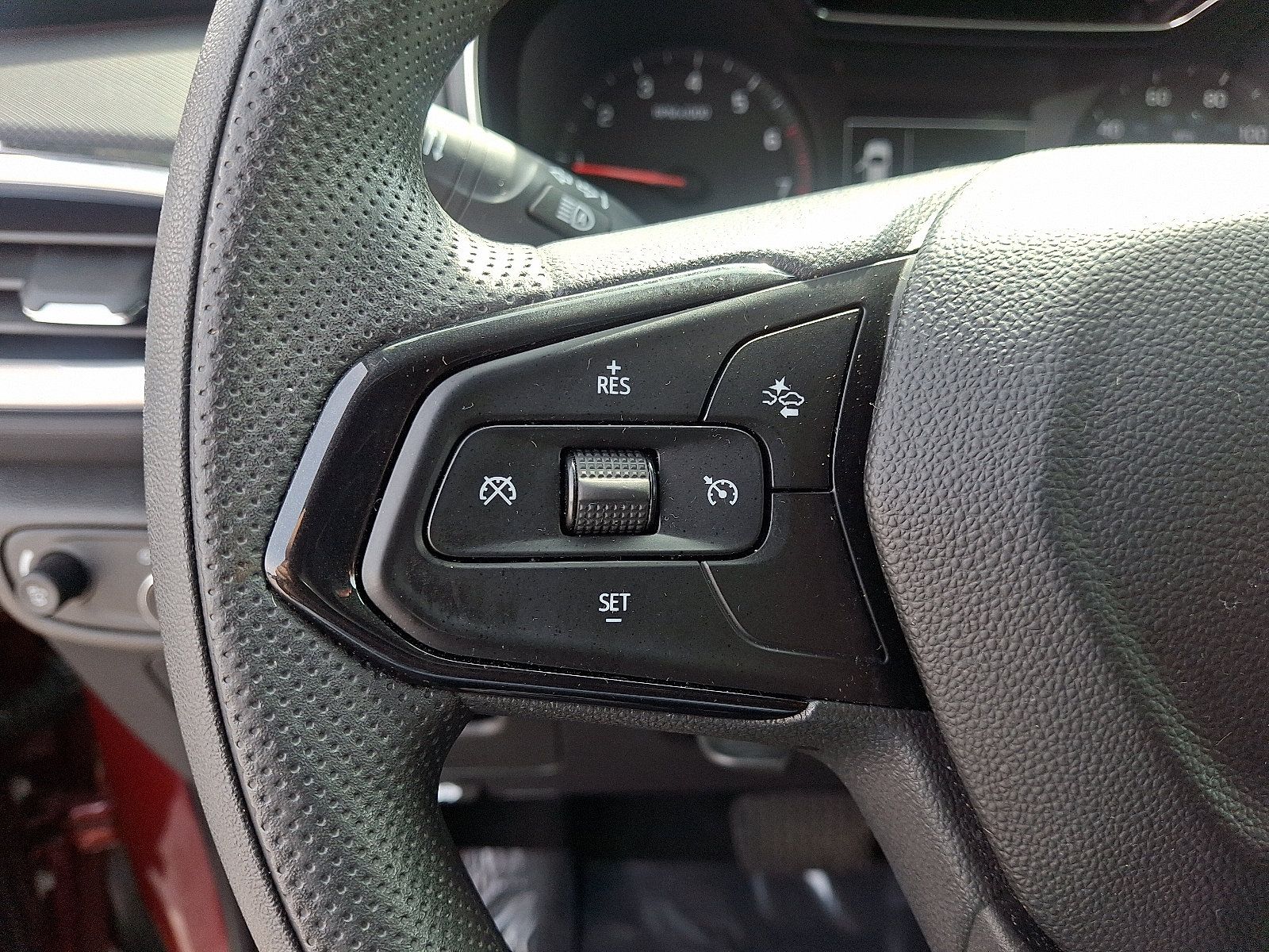Used 2023 Chevrolet TrailBlazer LT w/ Convenience Package FWD image 20