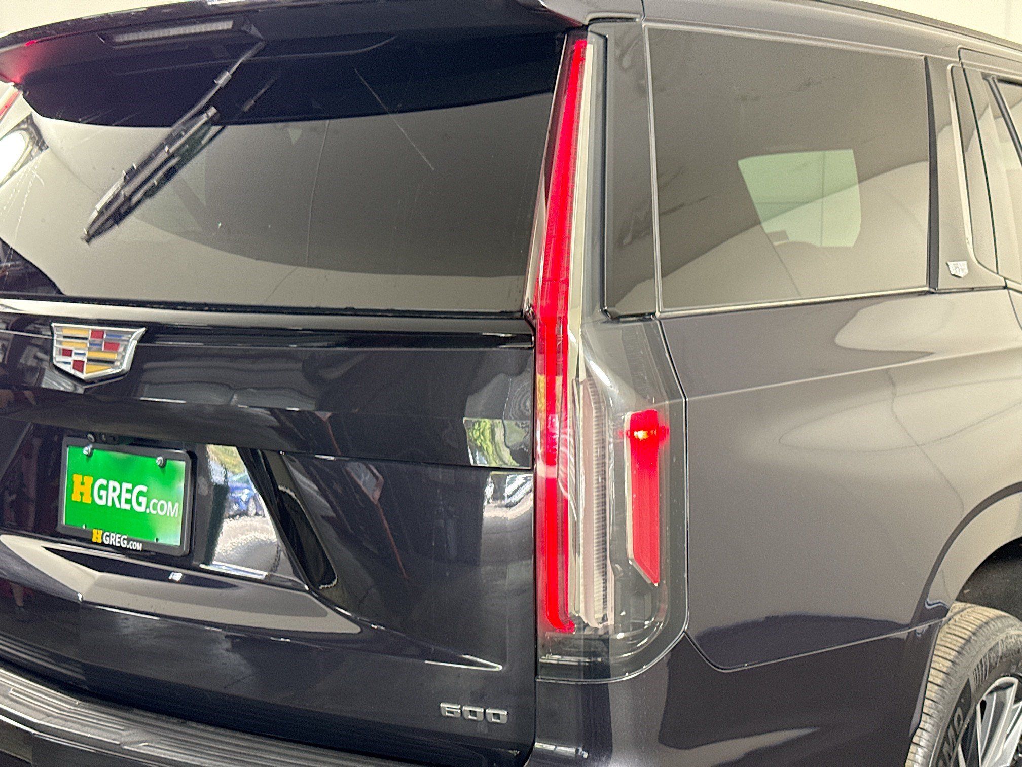 Used 2023 Cadillac Escalade Sport AWD/4WD image 34