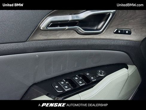 Used 2023 Kia Sportage X-Pro Prestige image 3