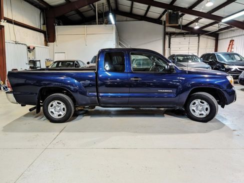Used 2012 Toyota Tacoma 2WD Access Cab image 9