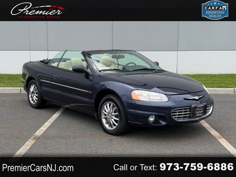 Used 2002 Chrysler Sebring Limited FWD image 1