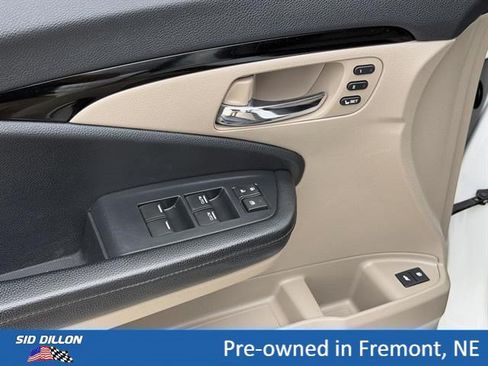 Used 2020 Honda Pilot Touring image 14