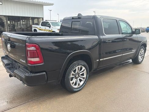 Used 2024 RAM 1500 Limited AWD/4WD image 5