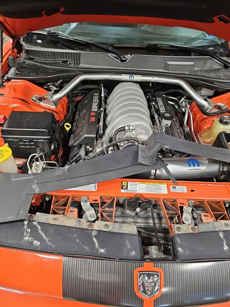 Used 2009 Dodge Challenger SRT8 RWD image 23