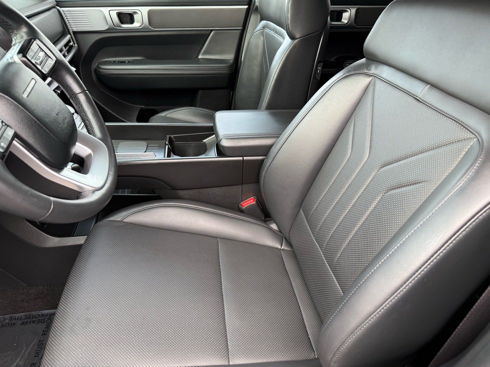 Used 2026 Hyundai Santa Fe SEL AWD/4WD image 13