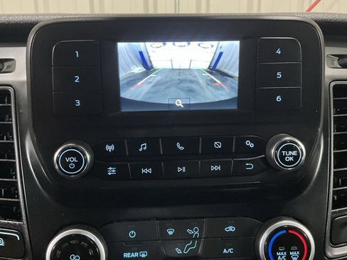 Used 2024 Ford Transit 250 Low Roof w/ Exterior Upgrade Package image 17