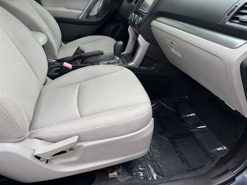 Used 2014 Subaru Forester 2.5i Premium AWD/4WD image 51