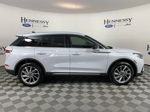 New 2025 Lincoln Corsair Premiere w/ Equipment Group 101A image 9