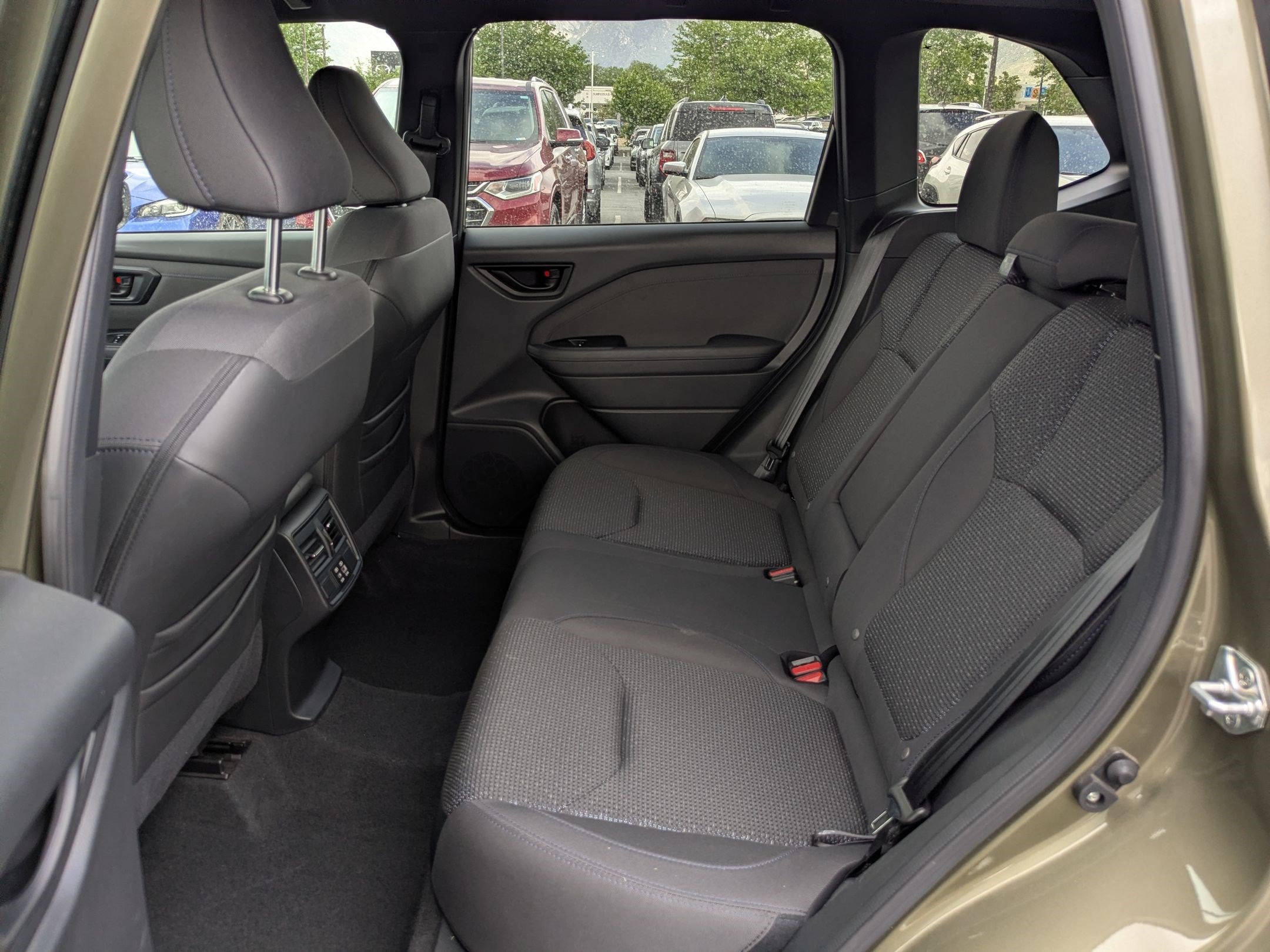 Used 2025 Subaru Forester Premium AWD/4WD image 29