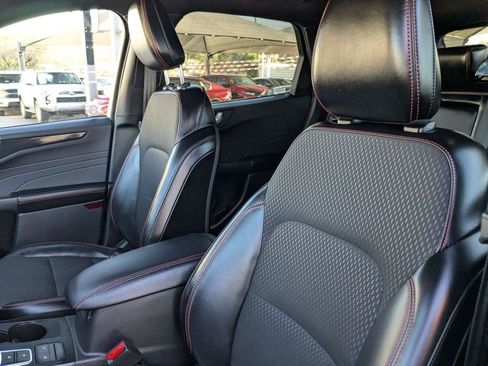Used 2025 Ford Escape ST-Line AWD/4WD image 14