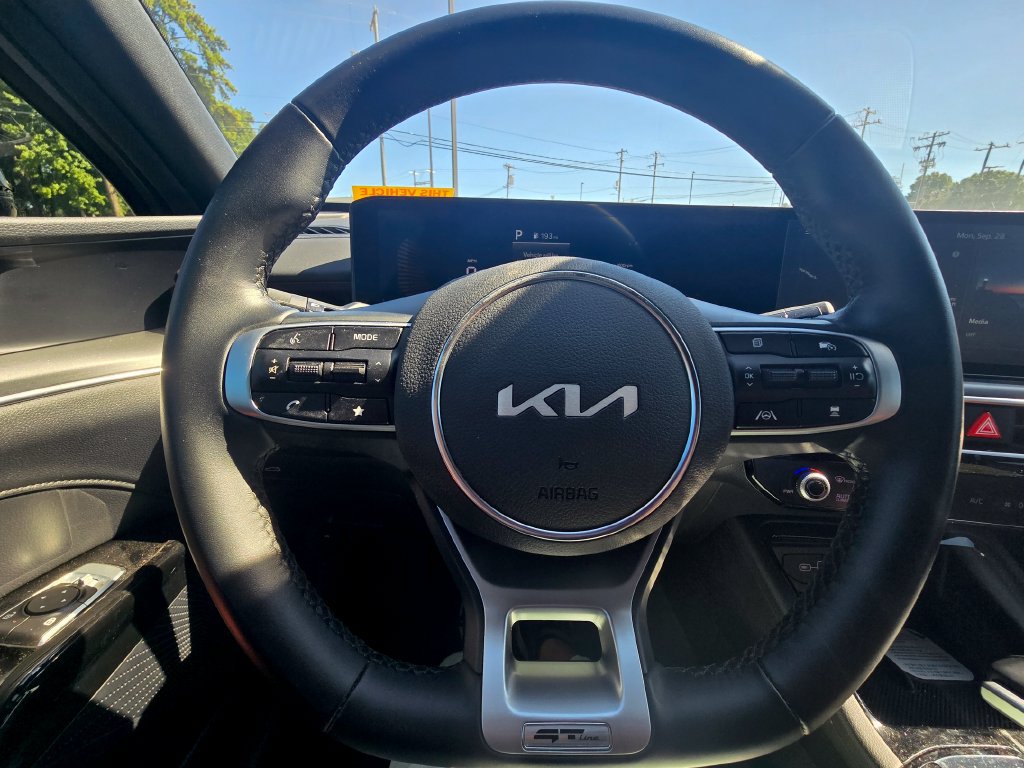 Used 2026 Kia K5 GT-Line w/ GT-Line Red Interior Package FWD image 23