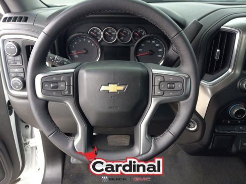 Used 2022 Chevrolet Silverado 1500 LT image 23