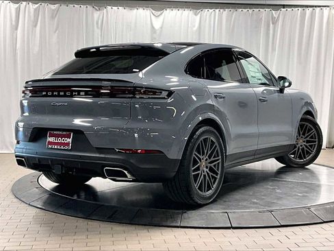 New 2026 Porsche Cayenne image 7