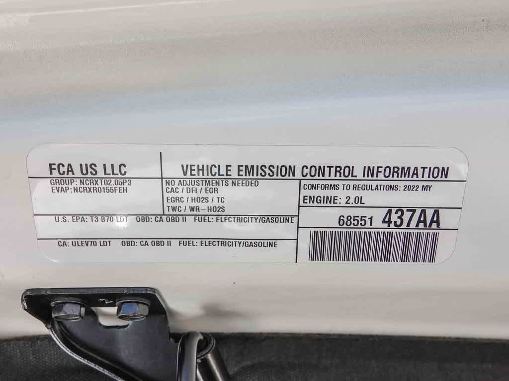 Used 2022 Jeep Wrangler Unlimited Sahara AWD/4WD image 27