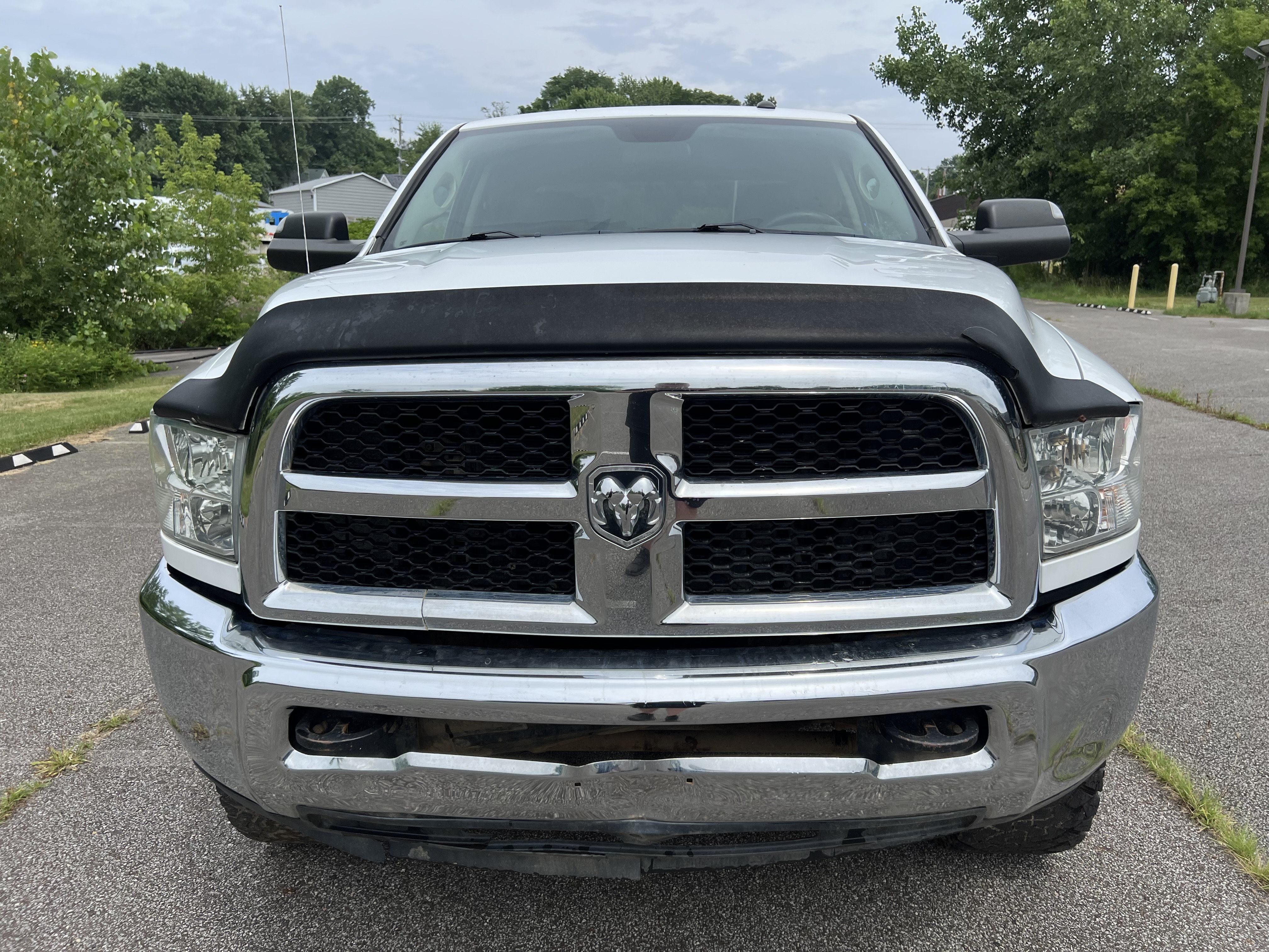 Used 2018 RAM 2500 Tradesman w/ Chrome Appearance Group AWD/4WD image 12