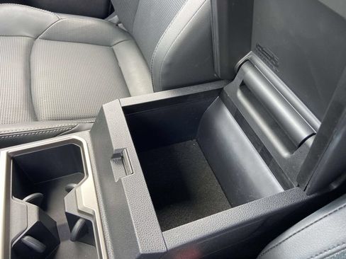 Used 2025 Toyota 4Runner Limited RWD image 27