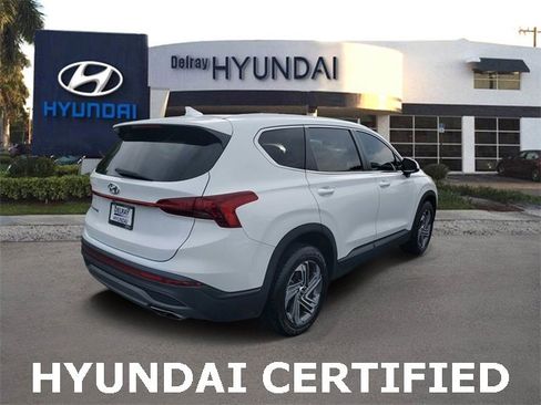 Certified 2023 Hyundai Santa Fe SE image 6