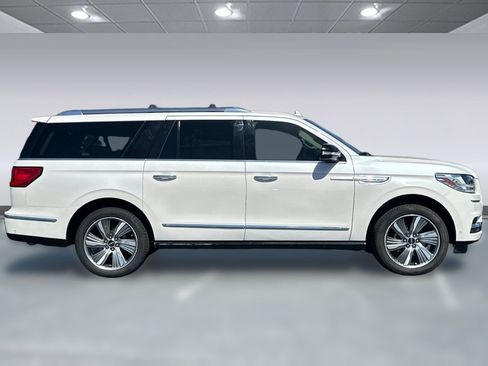 Used 2018 Lincoln Navigator L Reserve w/ Technology Package image 7