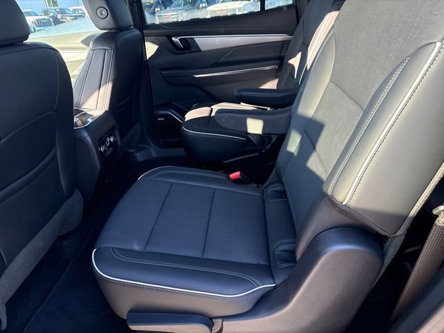 Used 2026 Buick Enclave Preferred AWD/4WD image 29