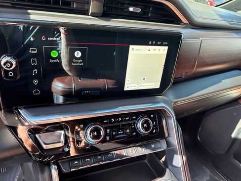 Used 2022 GMC Sierra 1500 Denali Ultimate AWD/4WD image 19
