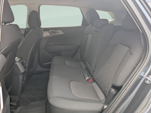 New 2026 Kia Sportage S AWD/4WD image 11