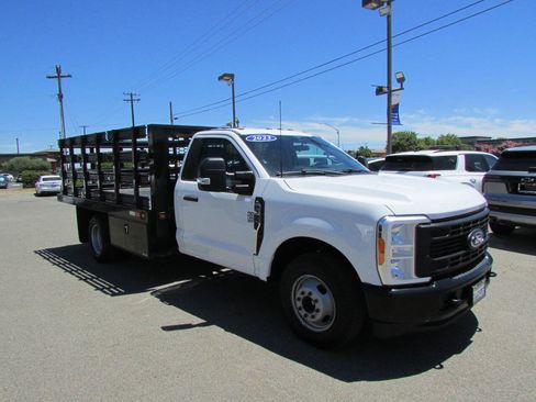 Used 2023 Ford F350 XL RWD image 2