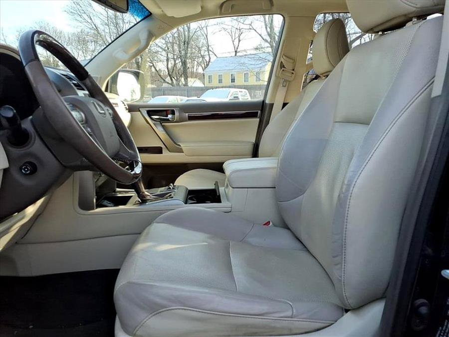 Used 2019 Lexus GX 460 Premium AWD/4WD image 19